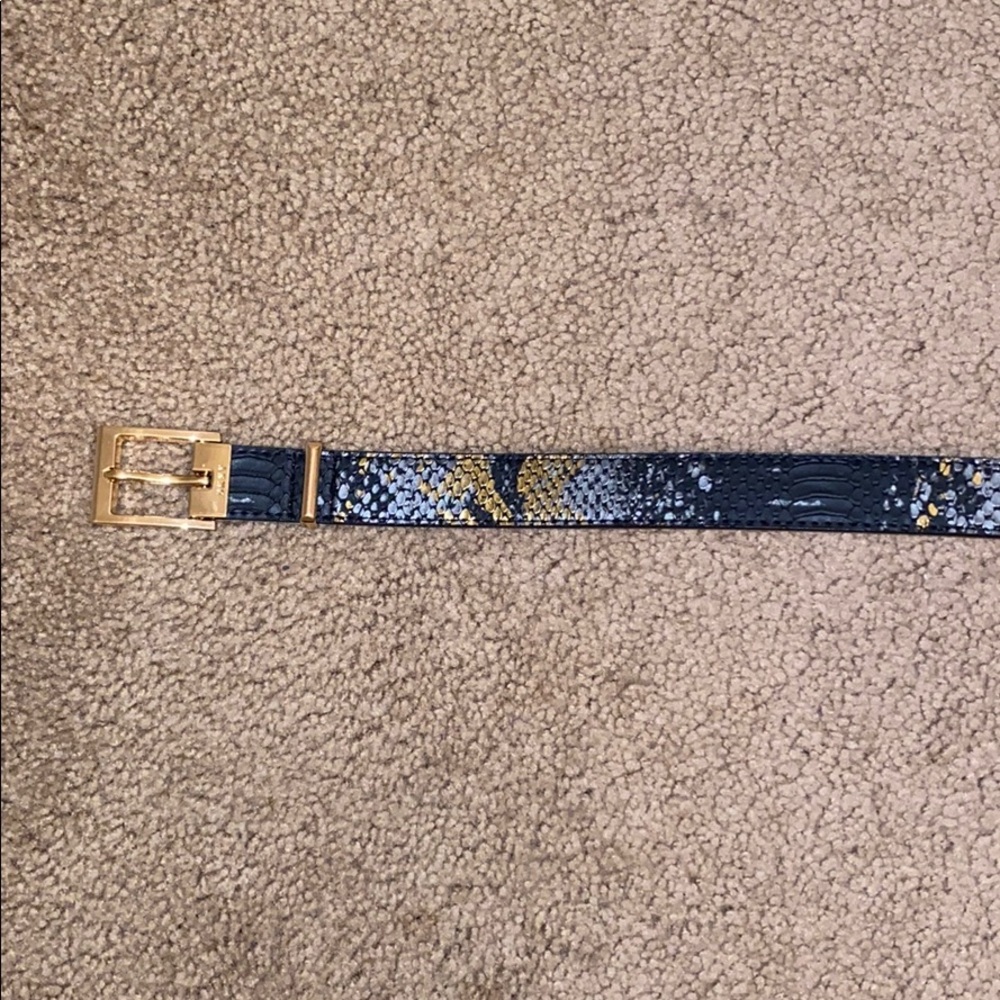 DKNY belt